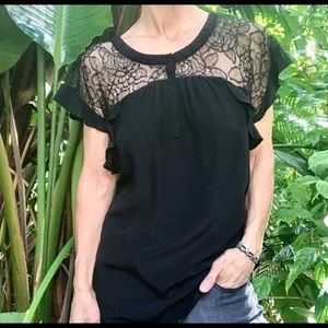 Rebecca Taylor lace black ruffle short sleeve blouse. Yellow corset tie back. SM